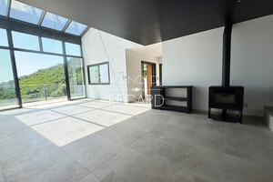 property with sea view in Cavalaire