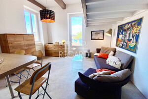 Apartment with sea view in Porquerolles