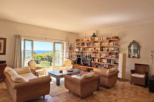 property with sea view in Rayol Canadel