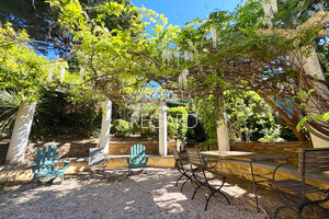 property with sea view in Rayol Canadel