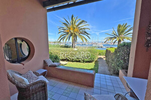 apartment with sea view in Porquerolles