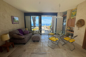 property with sea view in Gaou B�nat