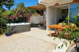 apartment with sea view in Le Lavandou