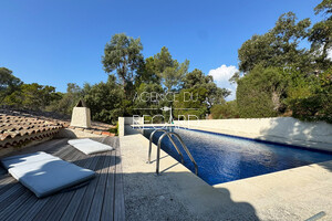 property in Cap B�nat