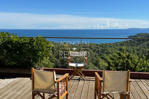 property with sea view in Gaou B�nat