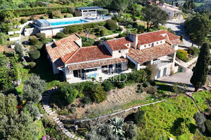 property with sea in Bormes-les-Mimosas