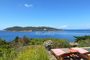 property with sea view in Levant island